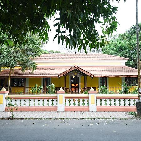 Surya Kiran Heritage Hotel Панаджи Екстериор снимка