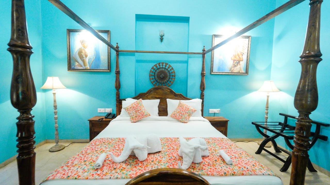 Surya Kiran Heritage Hotel Панаджи Екстериор снимка