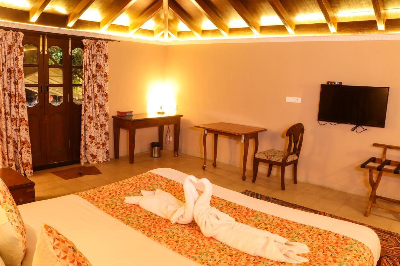 Surya Kiran Heritage Hotel Панаджи Екстериор снимка