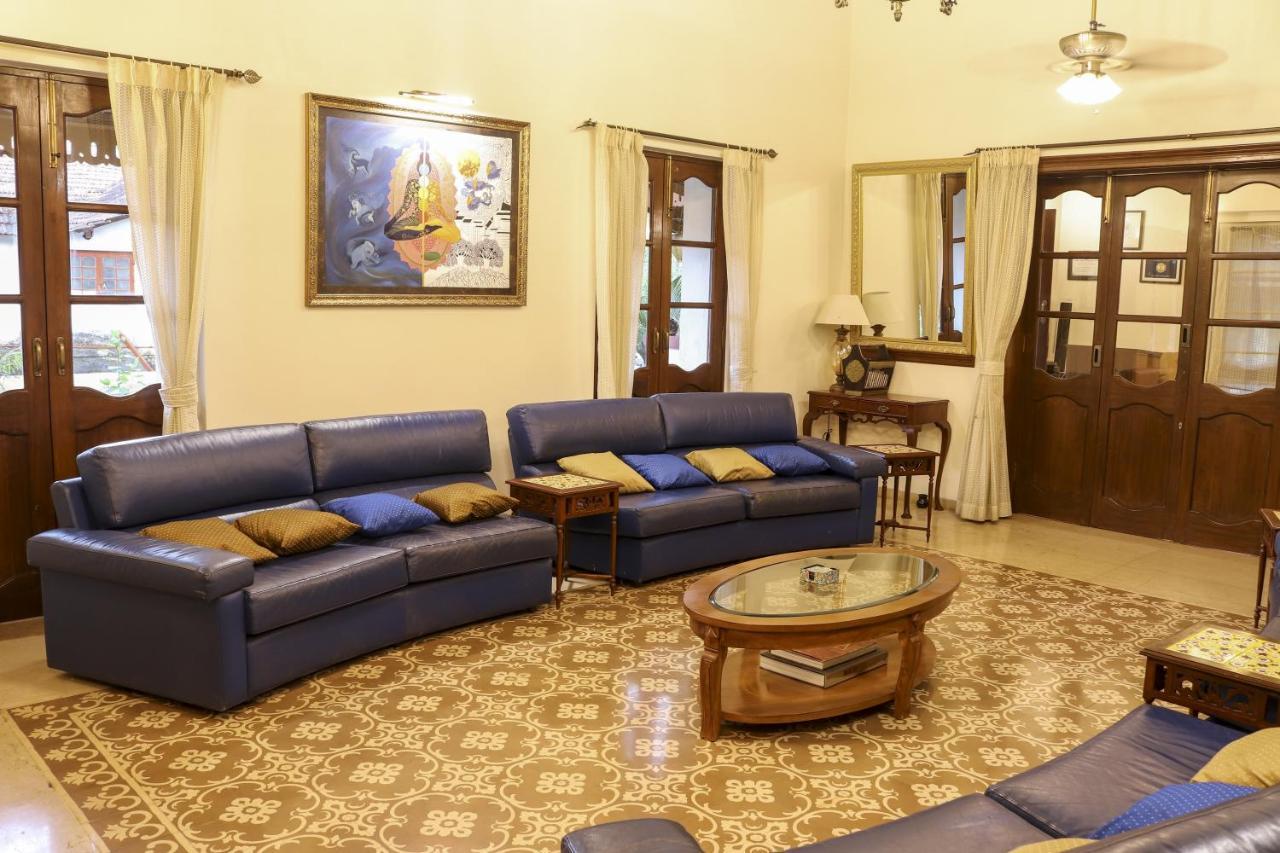 Surya Kiran Heritage Hotel Панаджи Екстериор снимка