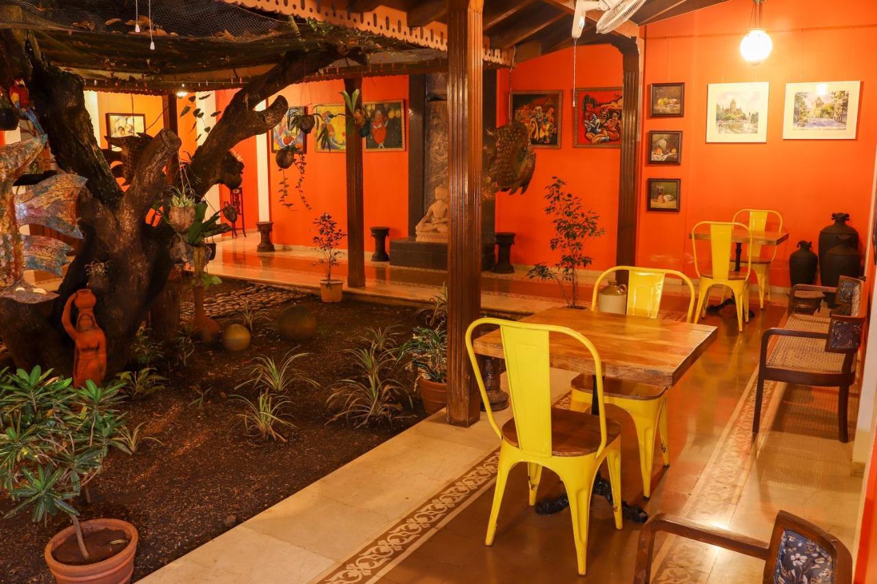 Surya Kiran Heritage Hotel Панаджи Екстериор снимка
