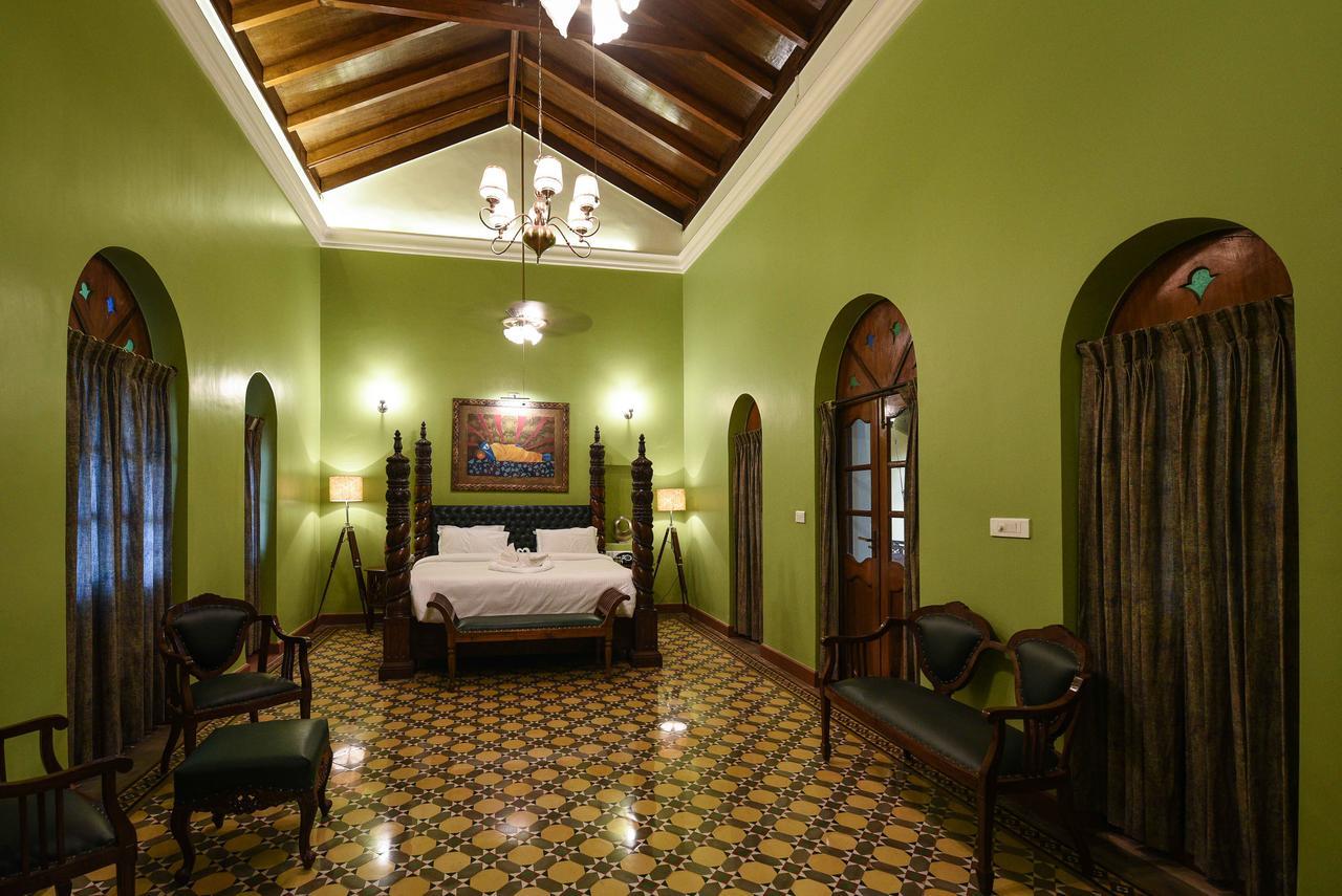 Surya Kiran Heritage Hotel Панаджи Екстериор снимка