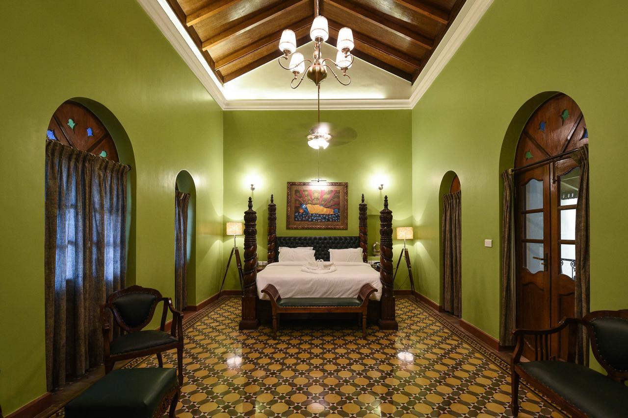 Surya Kiran Heritage Hotel Панаджи Екстериор снимка