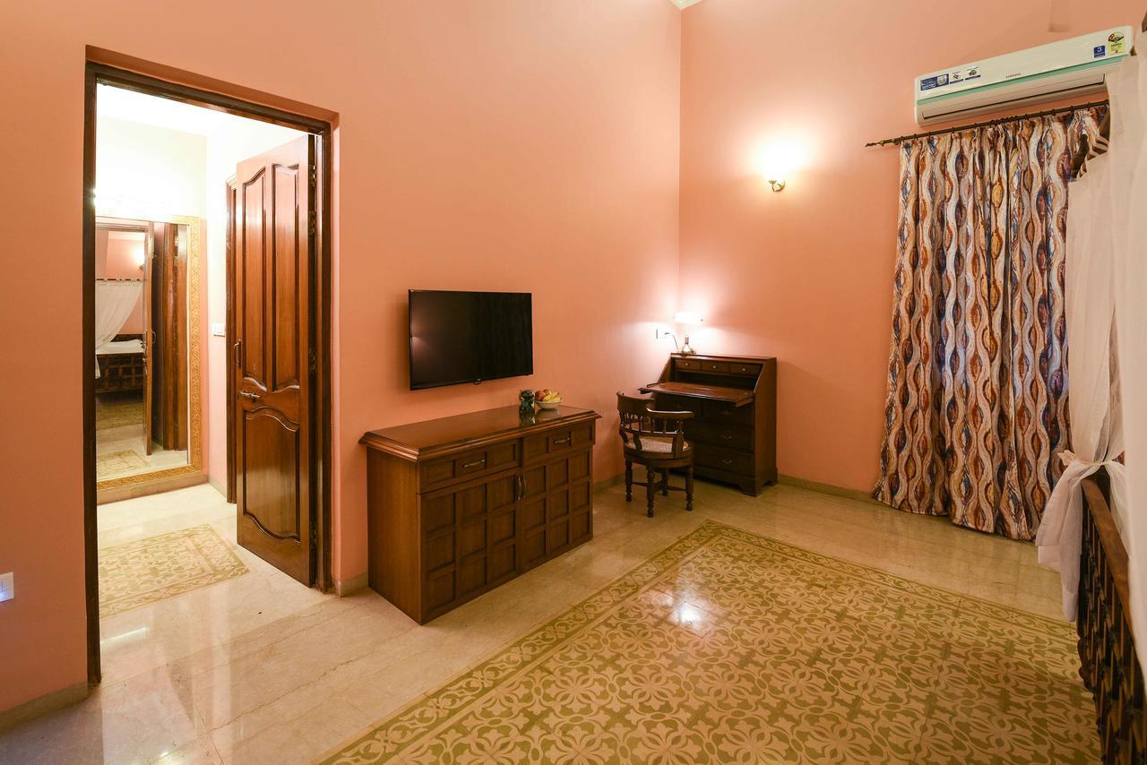 Surya Kiran Heritage Hotel Панаджи Екстериор снимка