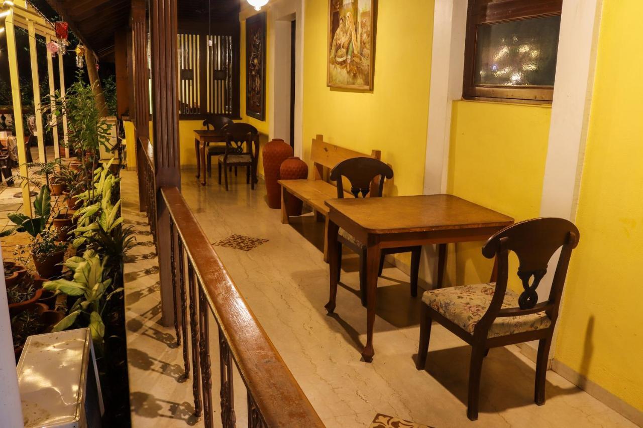 Surya Kiran Heritage Hotel Панаджи Екстериор снимка